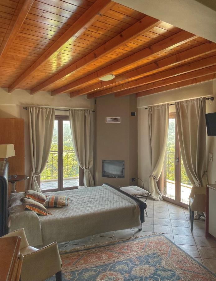 Xenonas Vasilikou Hotel Valtessiniko Luaran gambar