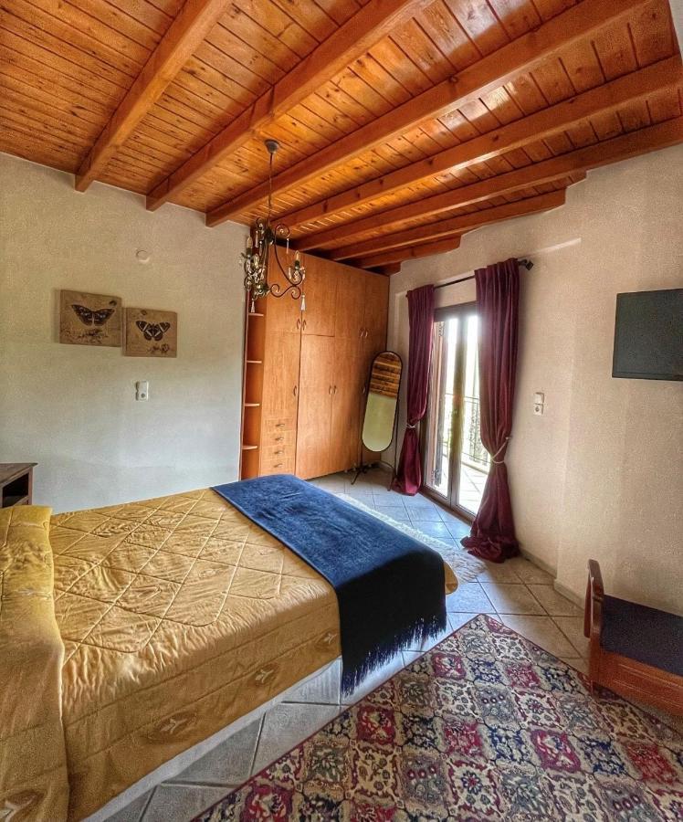 Xenonas Vasilikou Hotel Valtessiniko Luaran gambar