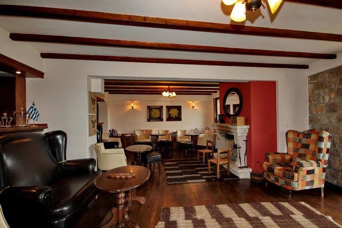 Xenonas Vasilikou Hotel Valtessiniko Luaran gambar